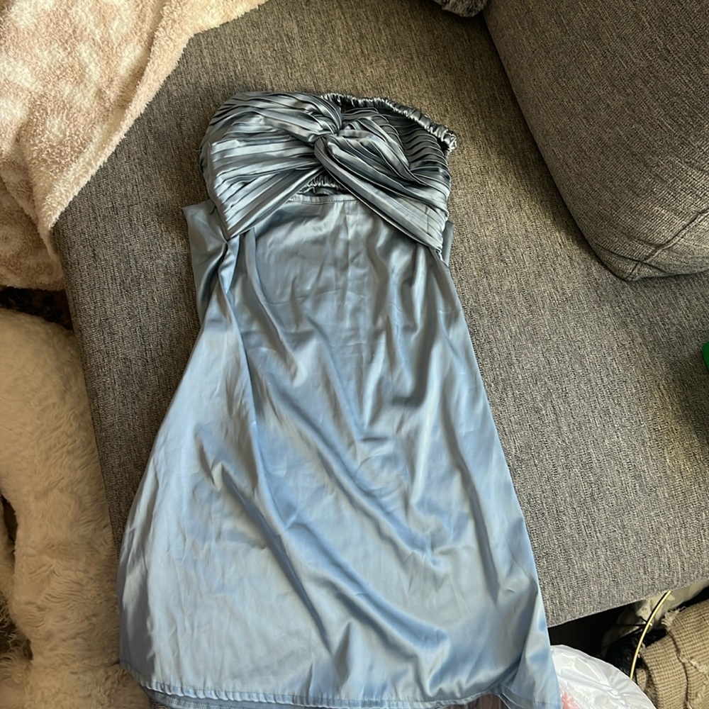 Blue mini dress strapless